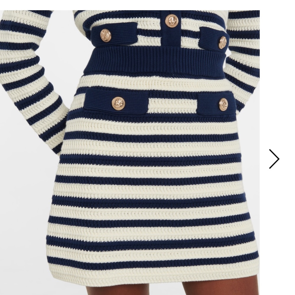 Rebecca Vallance mini skirt size medium